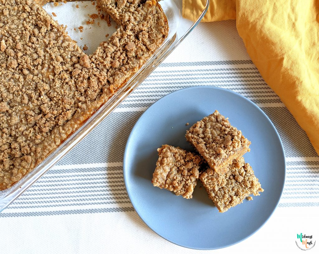 Pumpkin Pie Bars with Streusel Topping | Midwest Mash