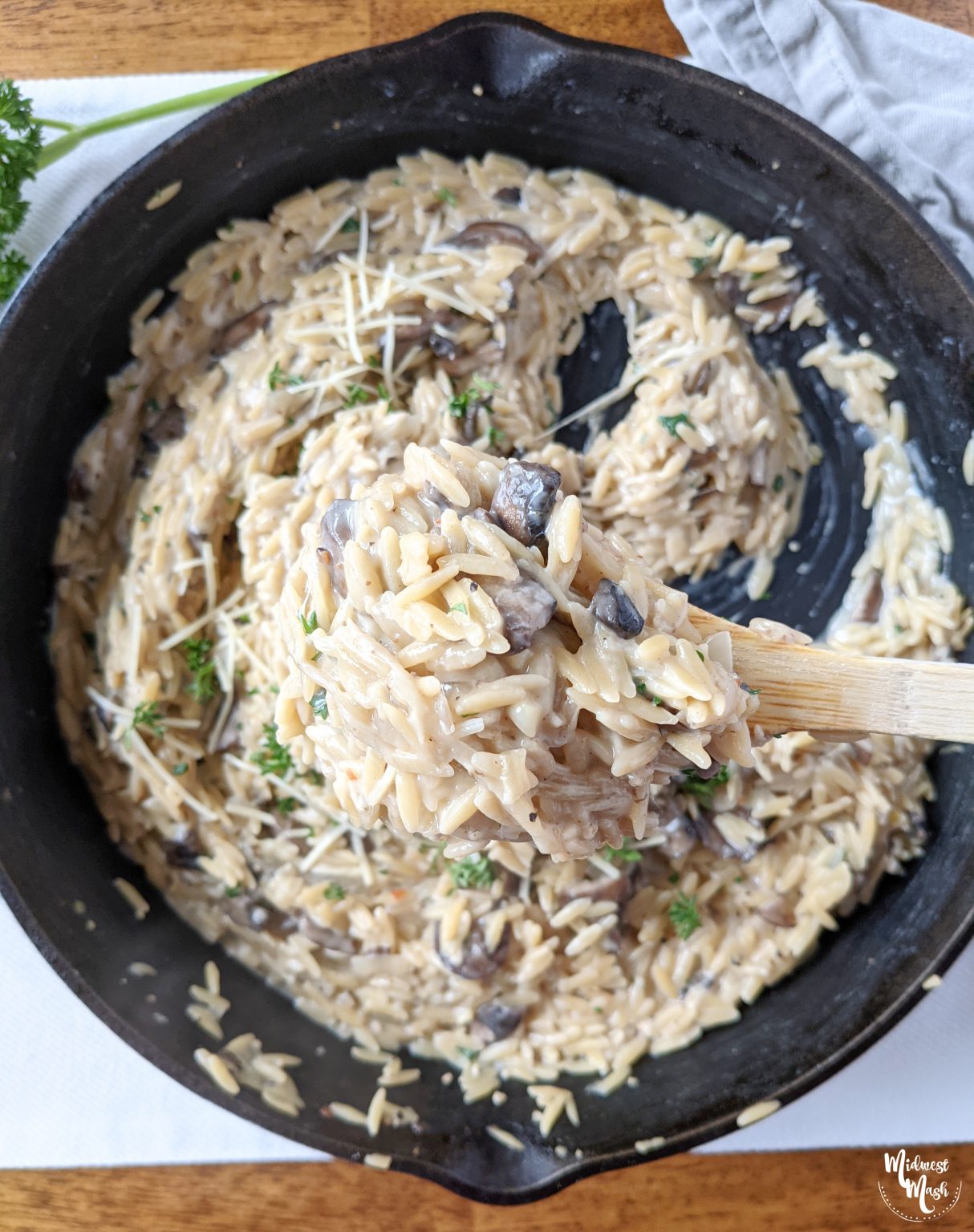 Mushroom & Onion Skillet Orzo Midwest Mash